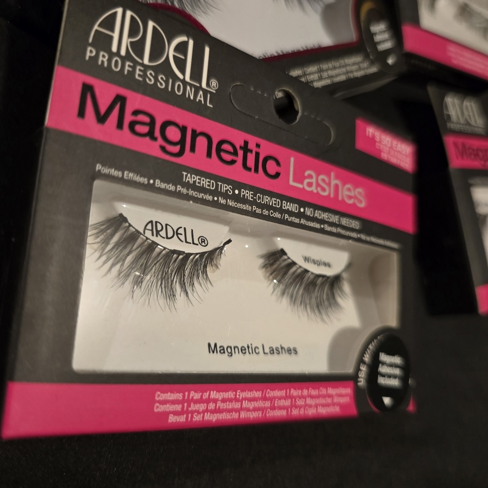 Ardell Magnetic‎ Lashes Set Wispies NEW 4 Pack - Picture 2 of 5